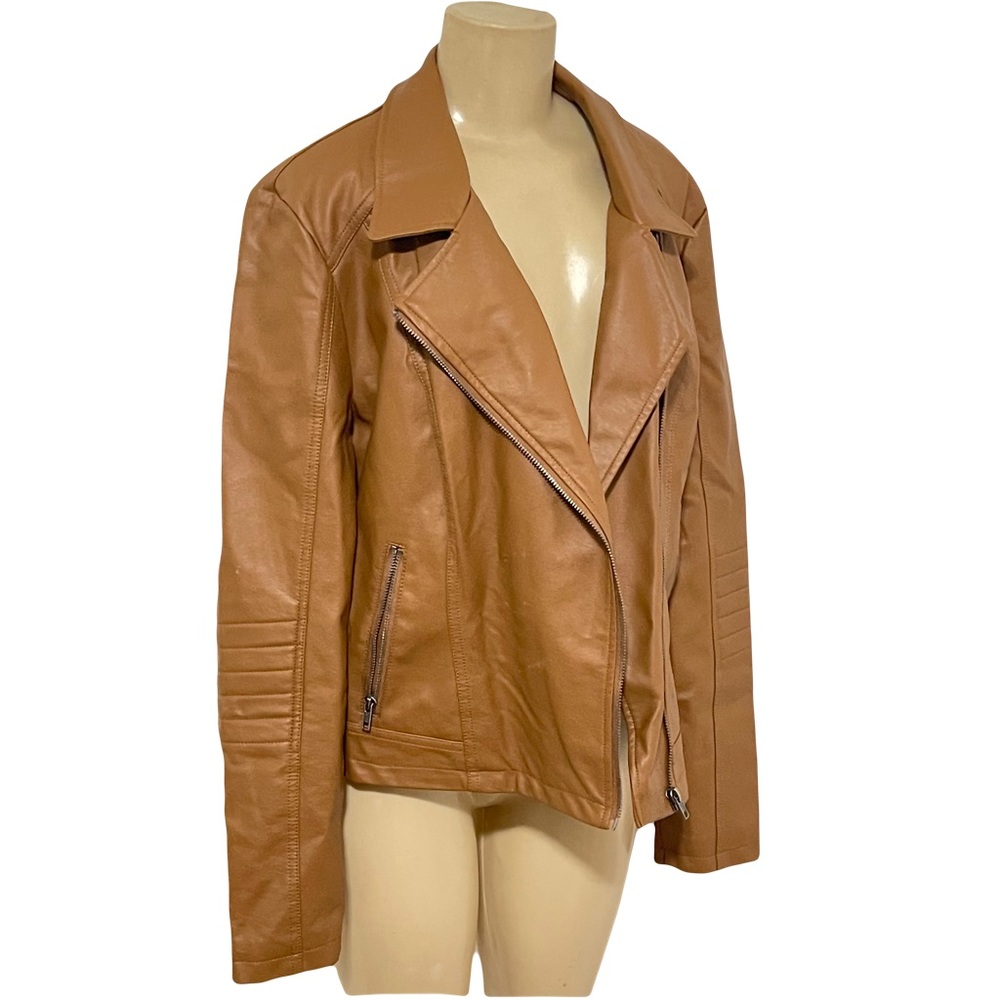 Cupcakes and Cashmere zip up faux leather Moto jacket in camel XL